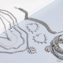 Load image into Gallery viewer, Paparazzi Accessories - Fiercely 5th Avenue - Complete Trend Blend