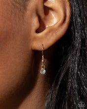 Load image into Gallery viewer, Paparazzi Accessories - Gilded Gift - Gold