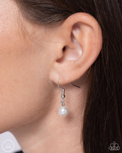 Load image into Gallery viewer, Paparazzi Accessories - Classy Collectable - Pink