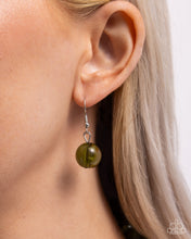 Load image into Gallery viewer, Paparazzi Accessories - Sneaky Swirls - Green