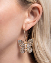 Load image into Gallery viewer, Paparazzi Accessories - Butterfly Boundary - Gold