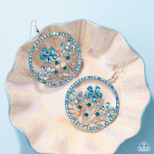 Load image into Gallery viewer, Paparazzi Accessories - Basic Bouquet - Blue
