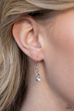 Load image into Gallery viewer, Paparazzi Accessories - Hands Off the Crown! - White
