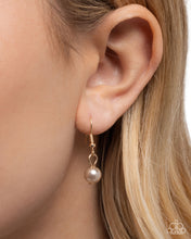 Load image into Gallery viewer, Paparazzi Accessories - Pearl Premiere - Brown