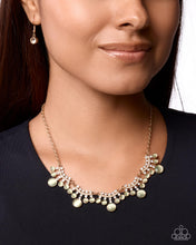 Load image into Gallery viewer, Paparazzi Accessories - Victorian Vantage - Multi