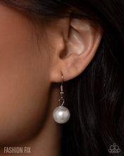 Load image into Gallery viewer, Paparazzi Accessories - Fiercely 5th Avenue - Complete Trend Blend
