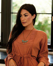 Load image into Gallery viewer, Paparazzi Accessories - FLYING Low - Brass