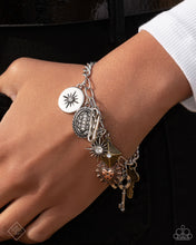 Load image into Gallery viewer, Paparazzi Accessories - Sunset Sightings Complete Trend Blend