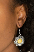 Load image into Gallery viewer, Paparazzi Accessories - Santa Fe Hills - Yellow