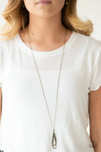 Load image into Gallery viewer, Paparazzi Accessories - Step Into The Spotlight - Brass