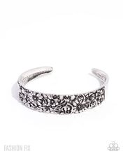 Load image into Gallery viewer, Paparazzi Accessories - Abundantly Antiqued - Silver
