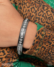 Load image into Gallery viewer, Paparazzi Accessories - Magnificent Musings - Complete Trend Blend