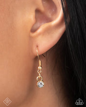 Load image into Gallery viewer, Paparazzi Accessories - Dominant Dignity - Gold