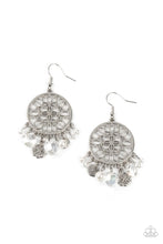Load image into Gallery viewer, Paparazzi - Garden Dreamcatcher - White