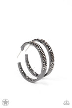 Load image into Gallery viewer, Paparazzi Accessories - GLITZY By Association - Black