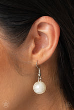 Load image into Gallery viewer, Paparazzi Accessories - All The Trimmings - Ivory