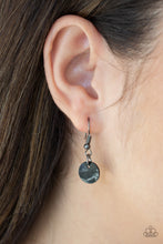 Load image into Gallery viewer, Paparazzi Accessories - Ask and You SHELL Receive - Black