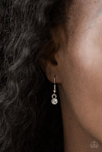 Load image into Gallery viewer, Paparazzi Accessories - A MODERN Citizen - Red