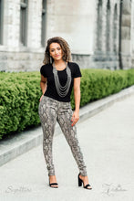 Load image into Gallery viewer, Paparazzi Accessories - The Erika