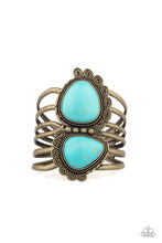 Load image into Gallery viewer, Paparazzi - Nature Bound - Brass