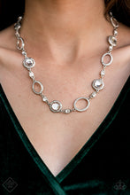 Load image into Gallery viewer, Paparazzi Accessories - Fiercely 5th Avenue - Complete Trend Blend