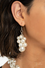 Load image into Gallery viewer, Paparazzi Accessories - Regal