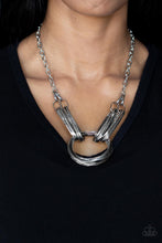 Load image into Gallery viewer, Paparazzi - Lip Sync Links - Silver