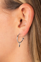 Load image into Gallery viewer, Paparazzi Accessories - Modern Model - Silver