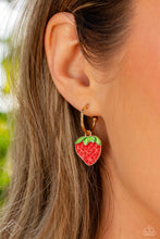 Load image into Gallery viewer, Paparazzi Accessories - Fashionable Fruit - Gold