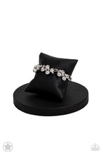 Load image into Gallery viewer, Paparazzi Accessories - Old Hollywood - White