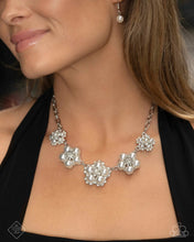 Load image into Gallery viewer, Paparazzi Accessories - Fiercely 5th Avenue - Complete Trend Blend
