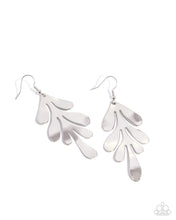 Load image into Gallery viewer, Paparazzi Accessories - A FROND Farewell - Silver
