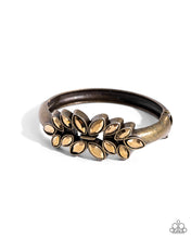 Load image into Gallery viewer, Paparazzi Accessories - Glamorously Garnished - Brass
