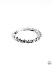 Load image into Gallery viewer, Paparazzi Accessories - Metro Reverie - Black
