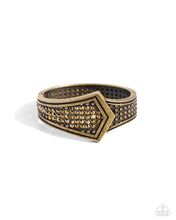 Load image into Gallery viewer, Paparazzi Accessories - Order of the Arrow - Brass
