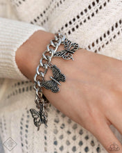 Load image into Gallery viewer, Paparazzi Accessories - Simply Santa Fe - Complete Trend Blend
