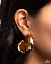 Load image into Gallery viewer, Paparazzi Accessories - Curly Cadence - Gold
