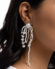 Load image into Gallery viewer, Paparazzi Accessories - Promising Pearls - White
