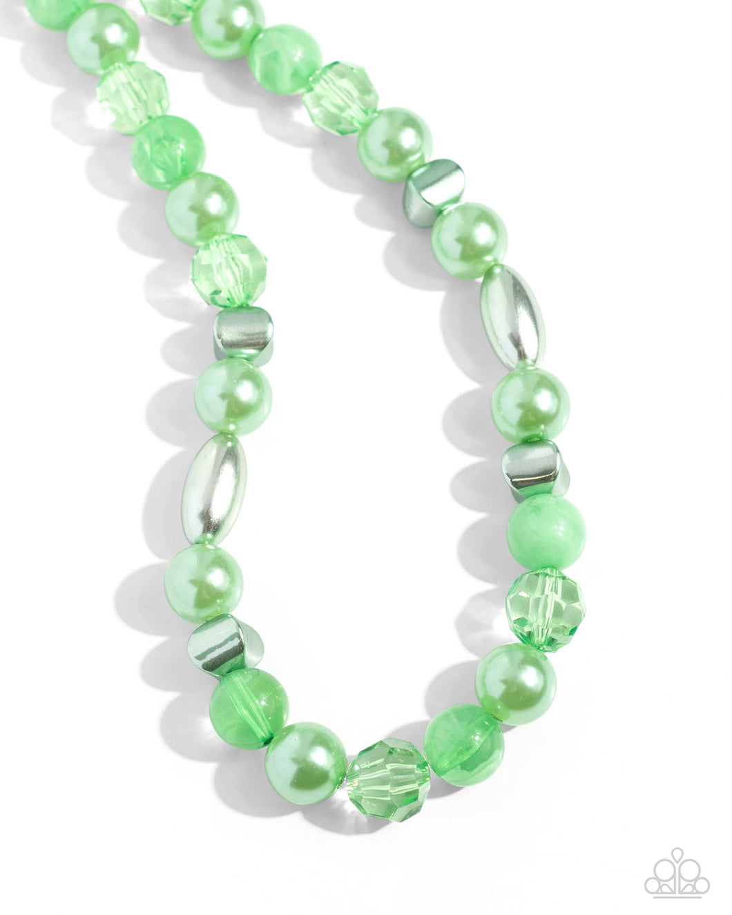 Paparazzi Accessories - Plentiful Pearls - Green