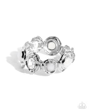 Load image into Gallery viewer, Paparazzi Accessories - Hammered High - White
