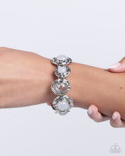 Load image into Gallery viewer, Paparazzi Accessories - Hammered High - White
