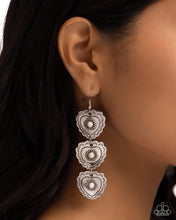 Load image into Gallery viewer, Paparazzi Accessories - Vintage Allure - White
