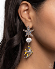 Load image into Gallery viewer, Paparazzi Accessories - Under the Reef - Multi
