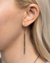 Load image into Gallery viewer, Paparazzi Accessories - Seahorse Solo - Brass

