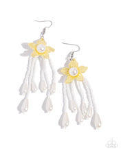 Load image into Gallery viewer, Paparazzi Accessories - Prom Personality - Yellow
