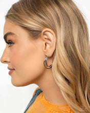 Load image into Gallery viewer, Paparazzi Accessories - Curly Charisma - Silver
