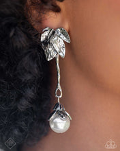 Load image into Gallery viewer, Paparazzi Accessories - Nod to the Classics - White
