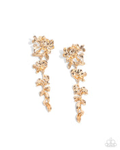 Load image into Gallery viewer, Paparazzi Accessories - Generous Garden - Gold
