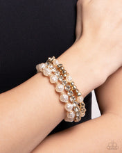 Load image into Gallery viewer, Paparazzi Accessories - Fair Florals - Gold
