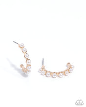 Load image into Gallery viewer, Paparazzi Accessories - Pearly Passage - Gold
